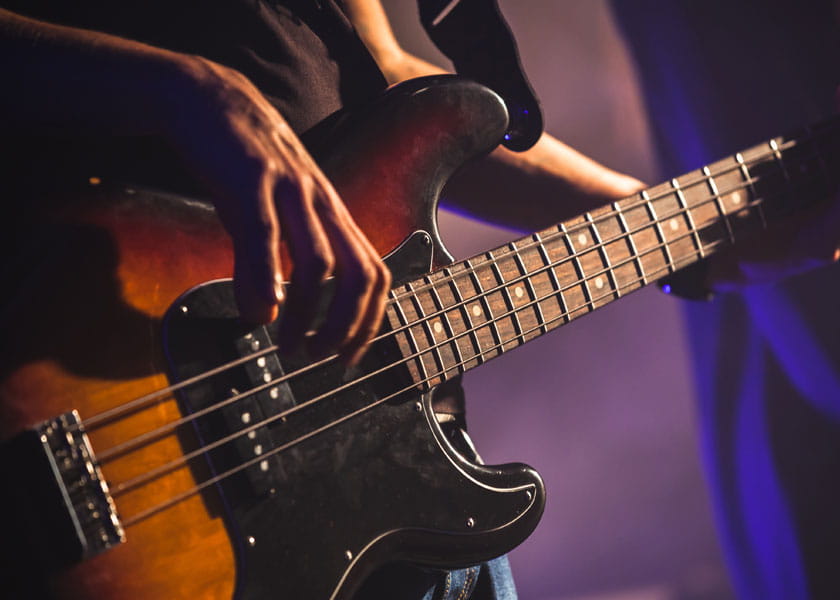 Bass guitar